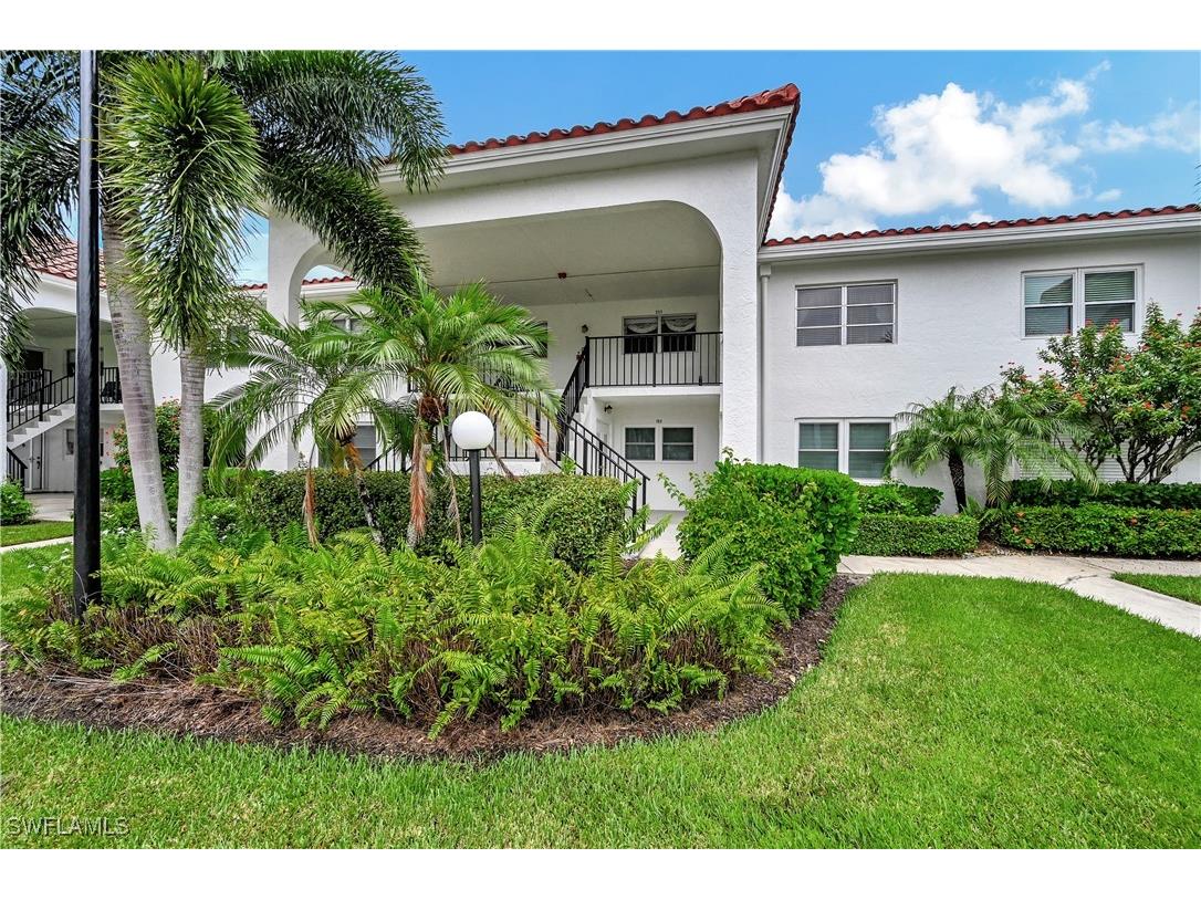 1054 Forest Lakes Drive #H203 Naples FL 34105 224063386 image1