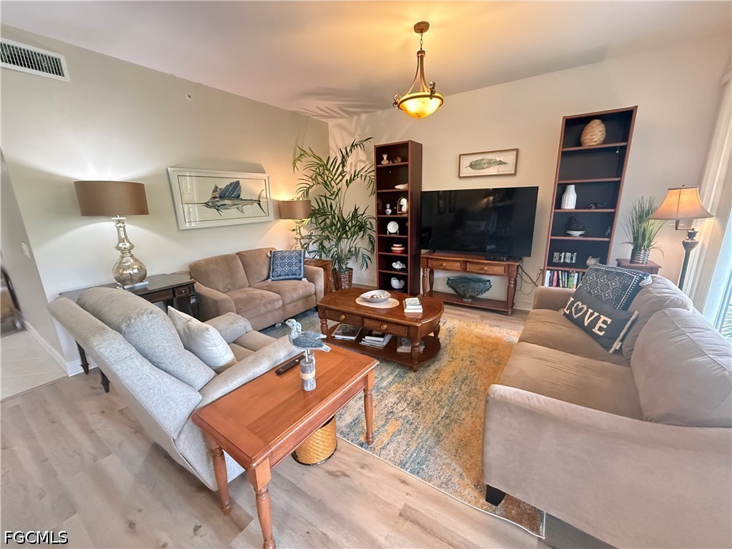 10540 Amiata Way #302 Fort Myers FL 33913 2026014329 image3