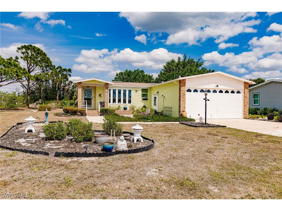10540 Circle Pine Road North Fort Myers FL 33903 223025317 image1