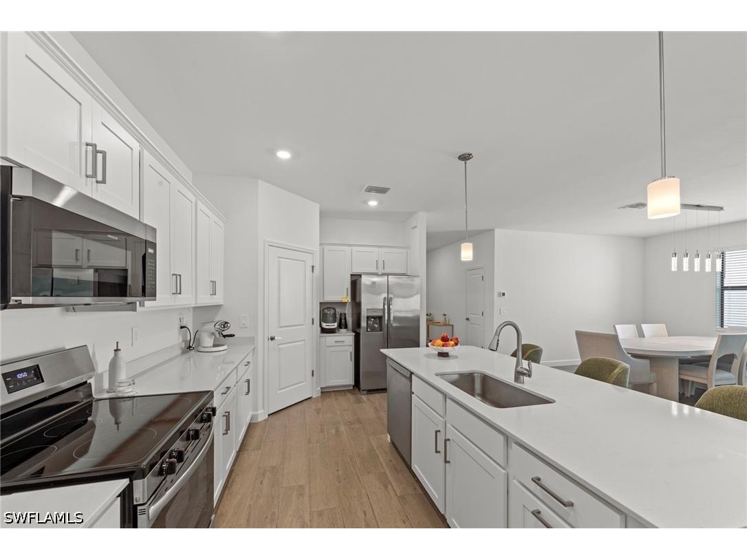 10542 Timber Creek Drive Fort Myers FL 33913 226016279 image16