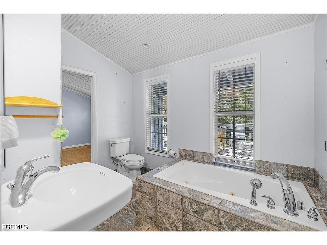 10545 Habitat Trail Bokeelia FL 33922 2026023398 image15