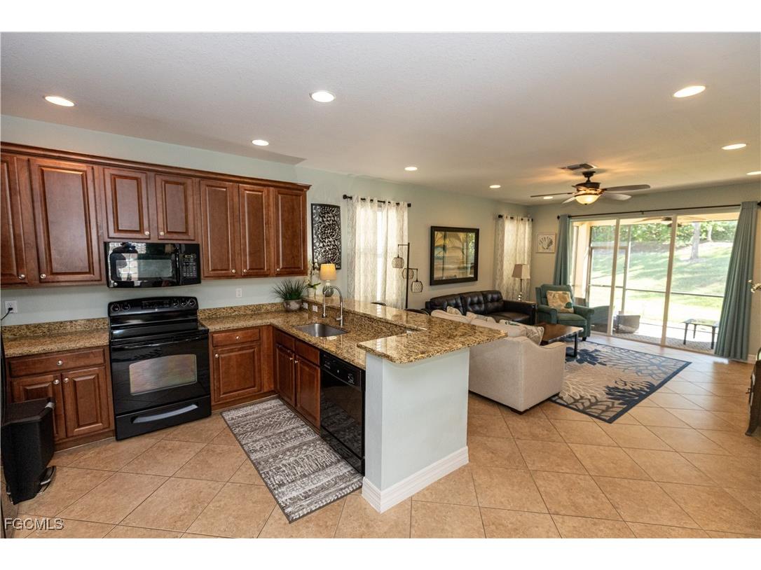 10547 Carolina Willow Drive Fort Myers FL 33913 2025016506 image2