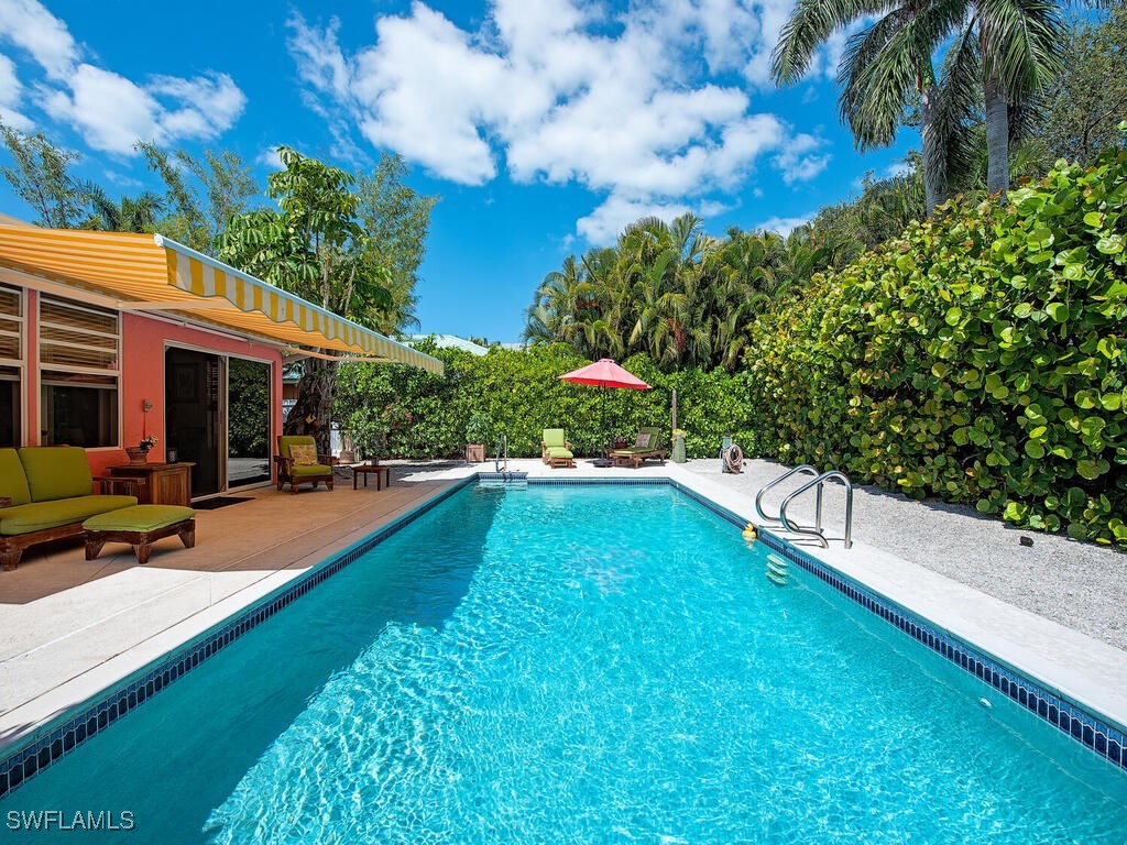 1055 8th Avenue N Naples FL 34102 225038935 image1