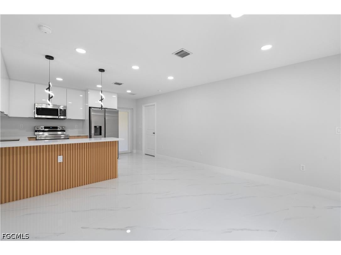 1055 Asther Street E Lehigh Acres FL 33974 2026025954 image14