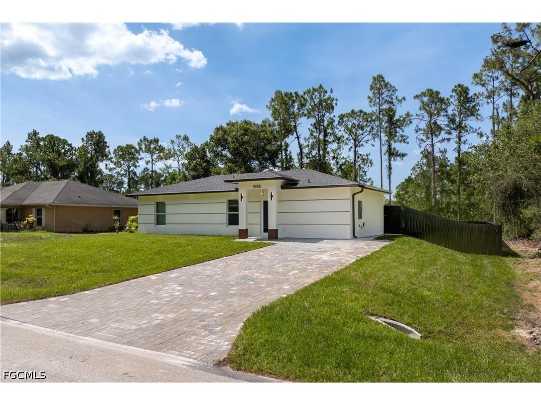 1055 Asther Street E Lehigh Acres FL 33974 2026025954 image4