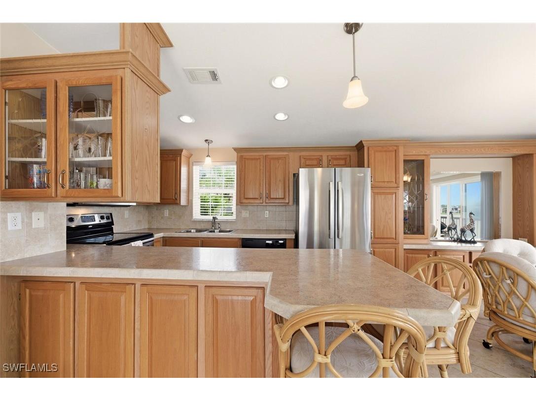 1055 Diamond Lake Circle Naples FL 34114 225079285 image12