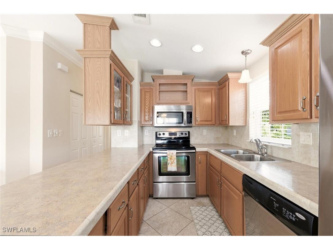 1055 Diamond Lake Circle Naples FL 34114 225079285 image13