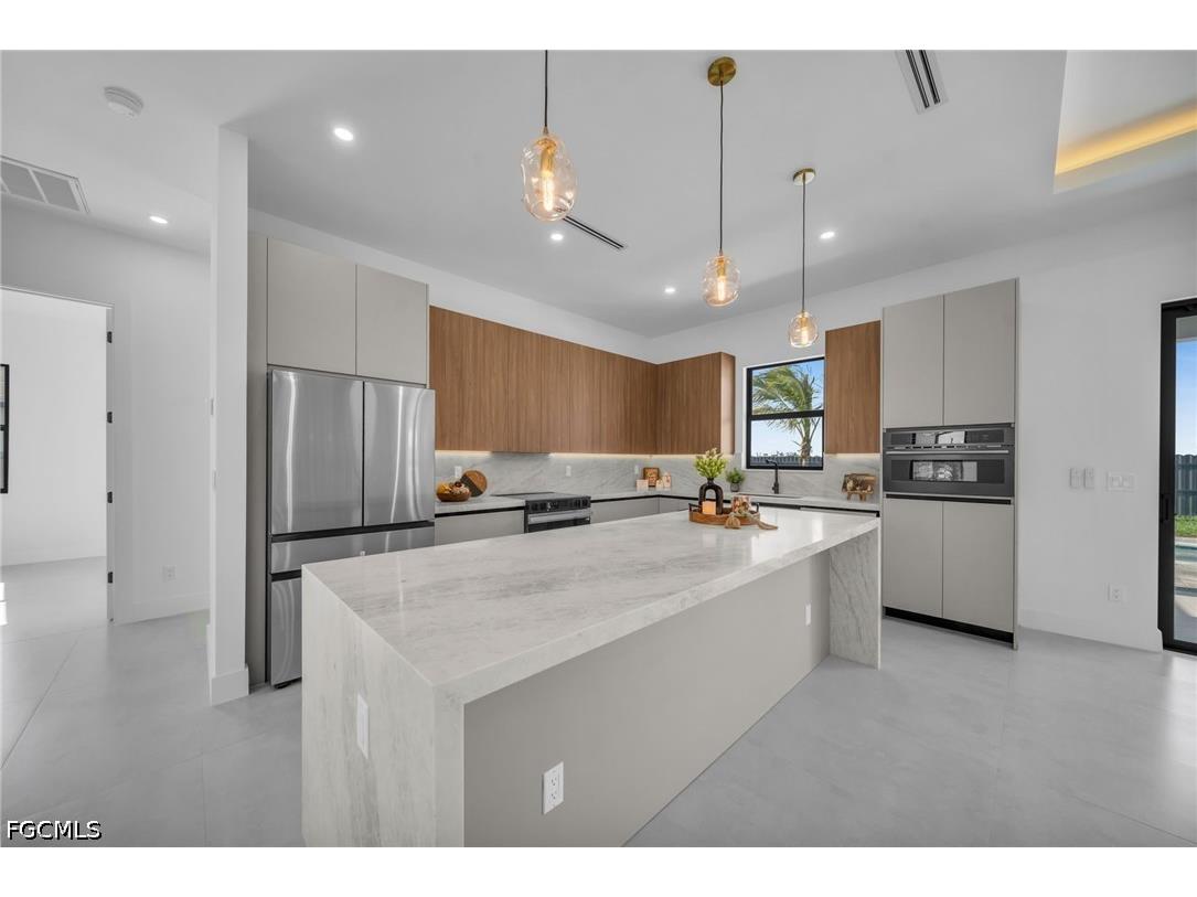 1055 Embers Parkway W Cape Coral FL 33993 2026017580 image12
