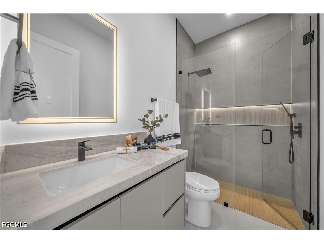 1055 Embers Parkway W Cape Coral FL 33993 2026017580 image34