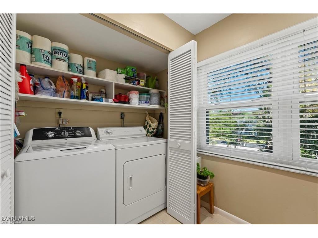 1055 Forest Lakes Drive #E209 Naples FL 34105 226004026 image19