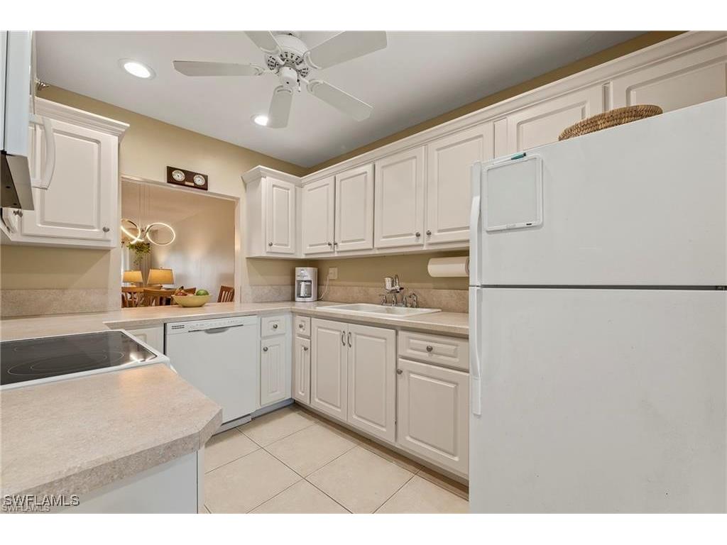 1055 Forest Lakes Drive #E209 Naples FL 34105 226004026 image2