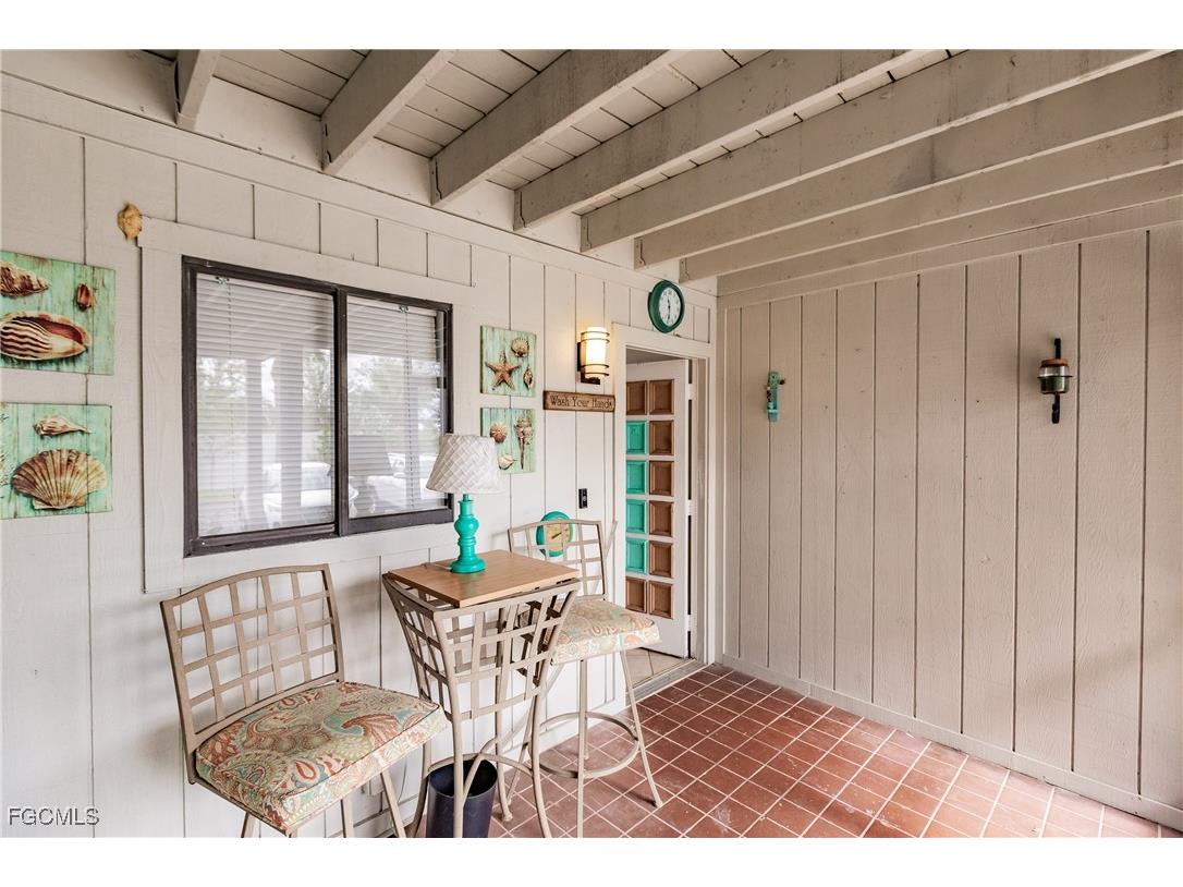 1055 Palm Avenue #216 North Fort Myers FL 33903 2025024058 image3