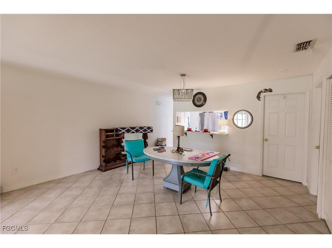 1055 Palm Avenue #216 North Fort Myers FL 33903 2025024058 image8