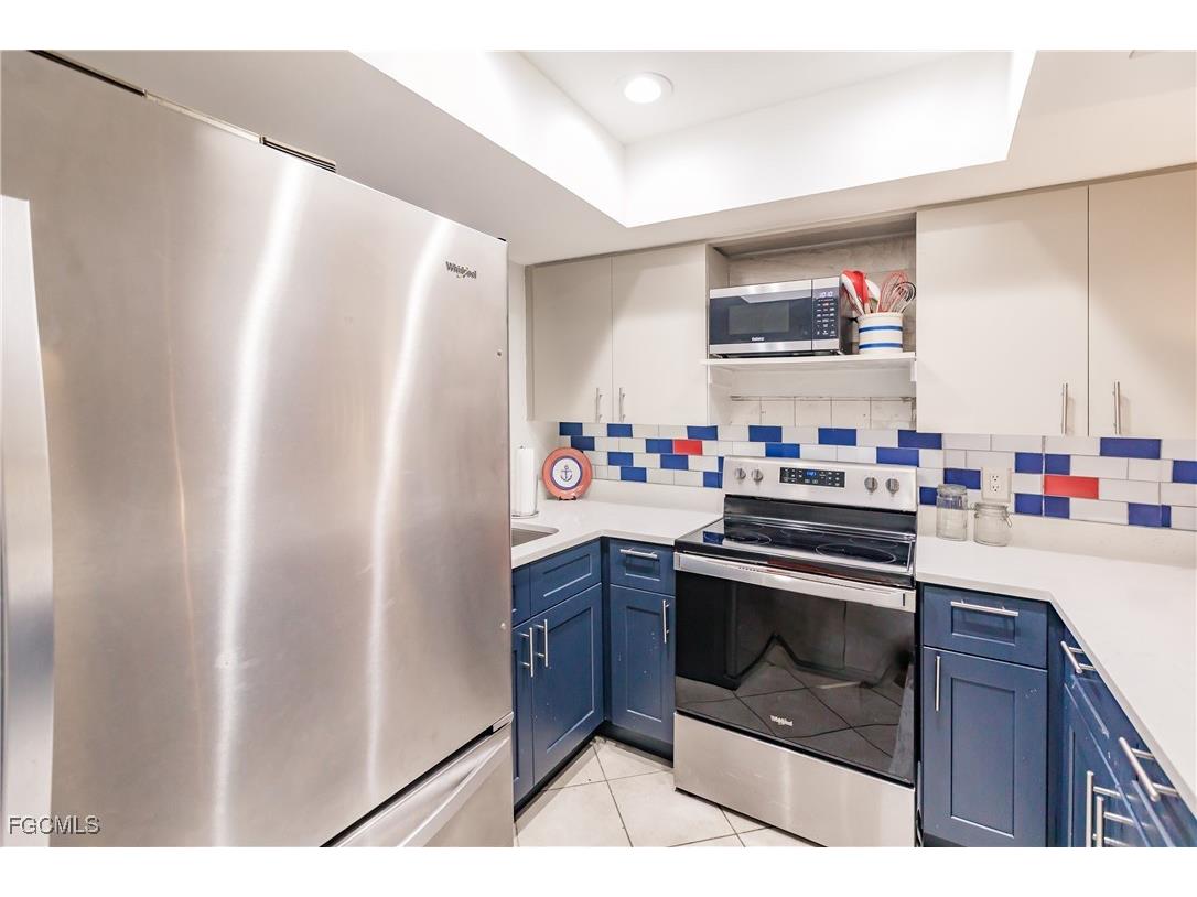 1055 Palm Avenue #216 North Fort Myers FL 33903 2025024058 image9