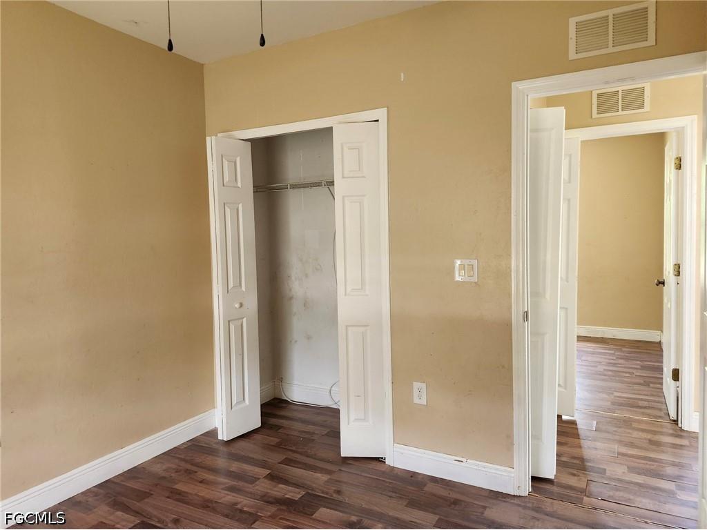 1055 Peach Street Lehigh Acres FL 33974 2026017889 image23