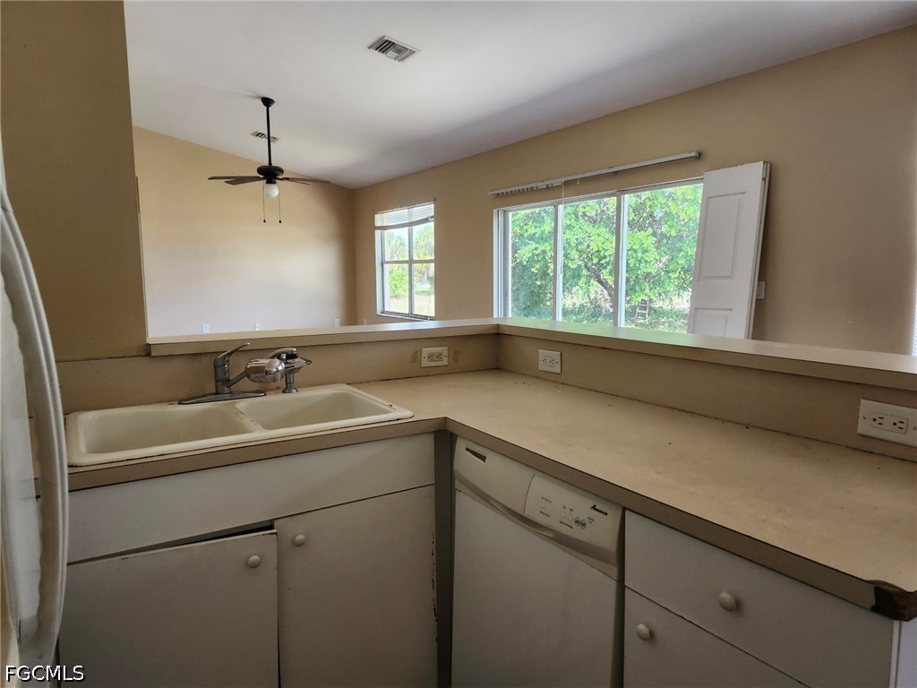 1055 Peach Street Lehigh Acres FL 33974 2026017889 image7