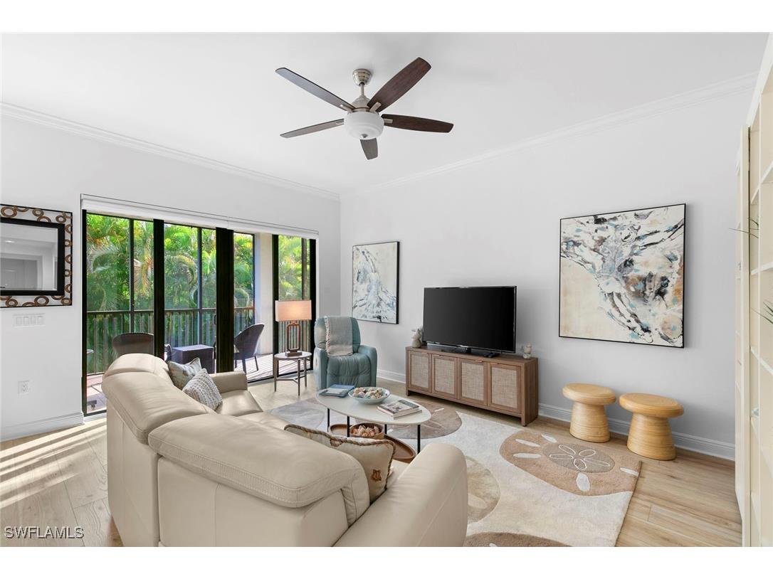 1055 Sandpiper Street #H-202 Naples FL 34112 225075104 image1