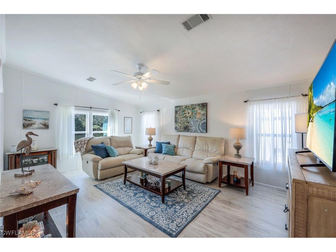 10551 Wales Loop Bonita Springs FL 34135 223038519 image1