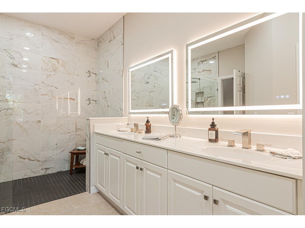 10553 Avila Circle Fort Myers FL 33913 2025014239 image14