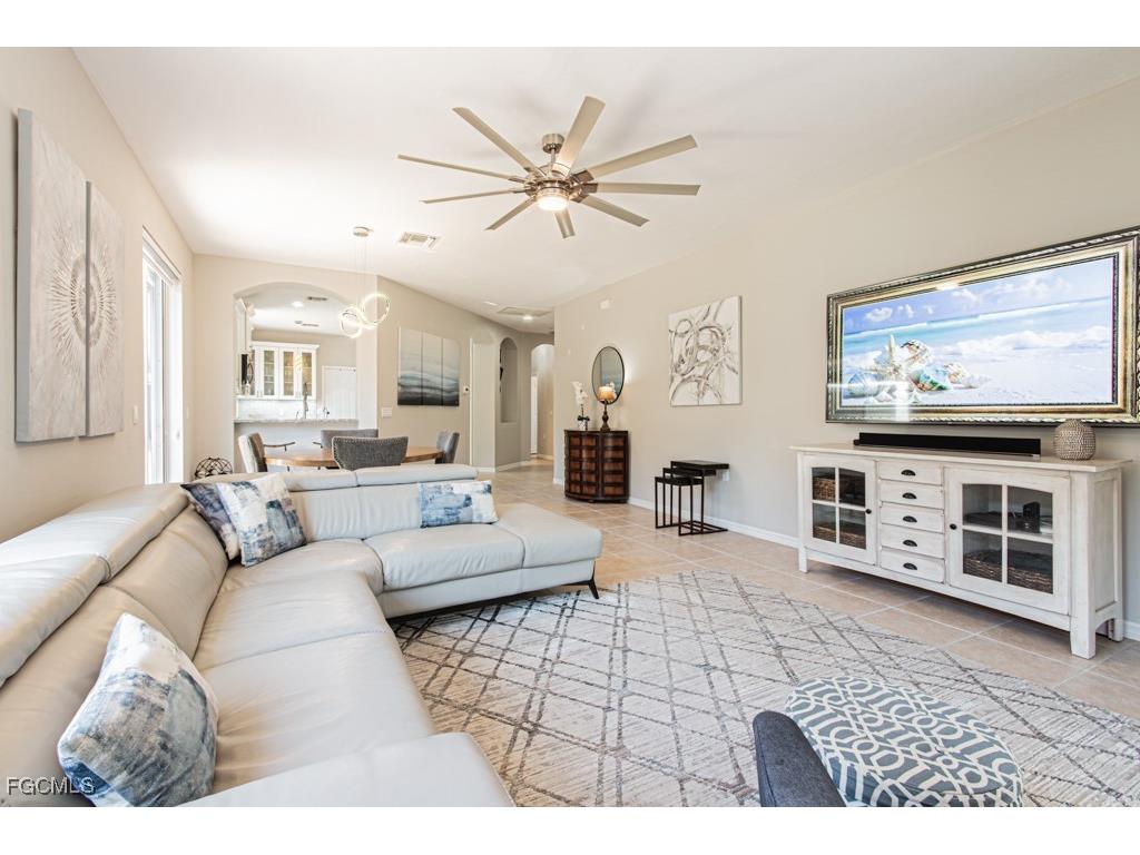 10553 Avila Circle Fort Myers FL 33913 2025014239 image6