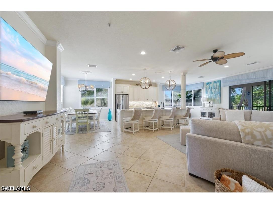 10554 Smokehouse Bay Drive #201 Naples FL 34120 226020936 image3
