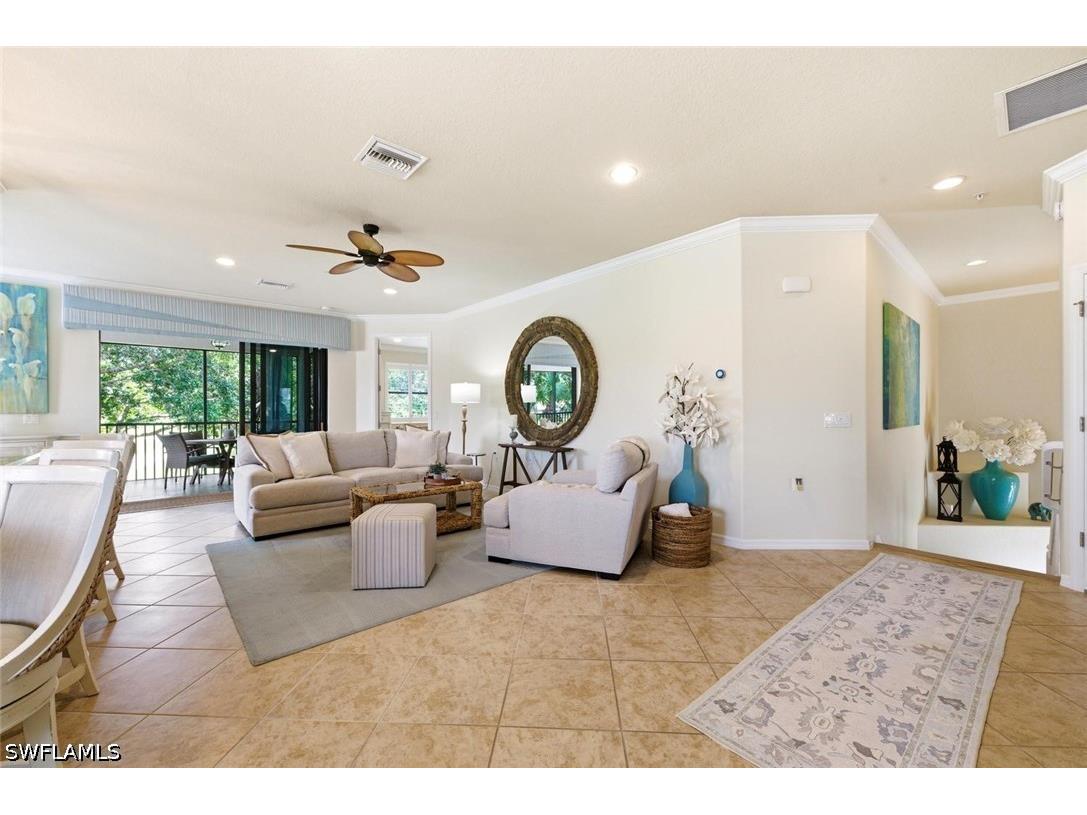 10554 Smokehouse Bay Drive #201 Naples FL 34120 226020936 image4