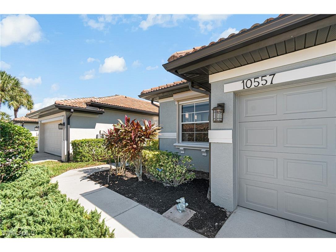10557 Avila Circle Fort Myers FL 33913 223076139 image1