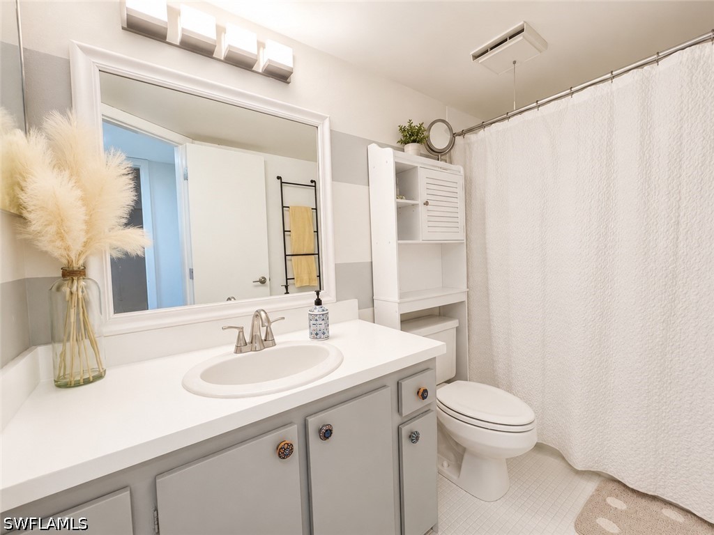 1056 Forest Lakes Drive #A201 Naples FL 34105 226020707 image14