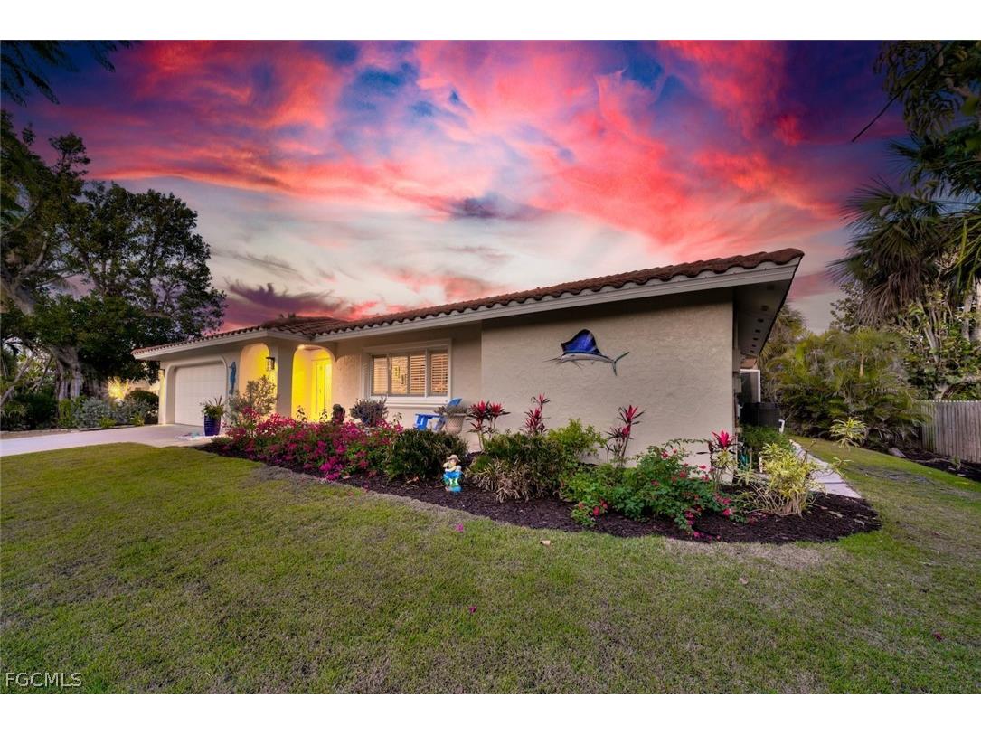 1056 S Yachtsman Drive Sanibel FL 33957 2026003596 image1