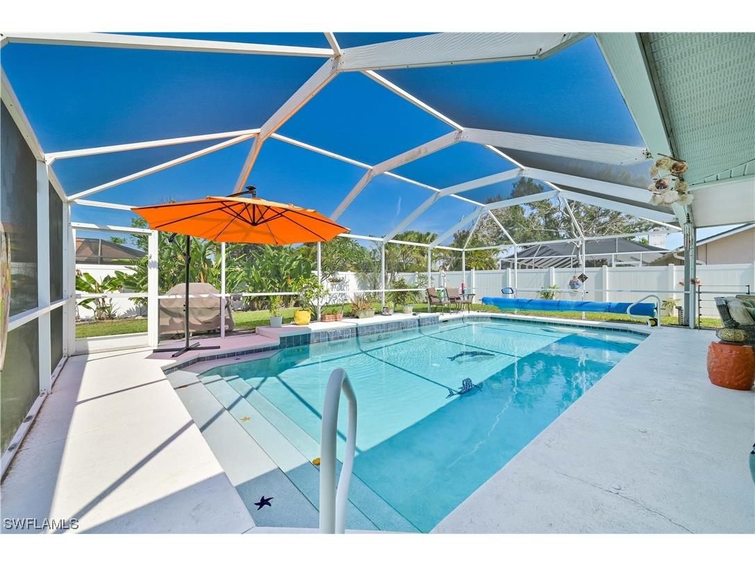 1056 SE 20th Court Cape Coral FL 33990 223036002 image1