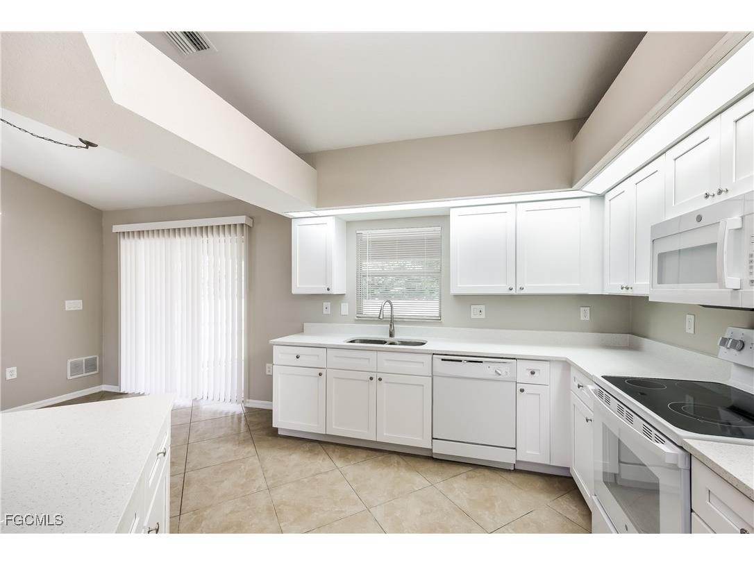 1056 Summa Boulevard Lehigh Acres FL 33974 2025013566 image6