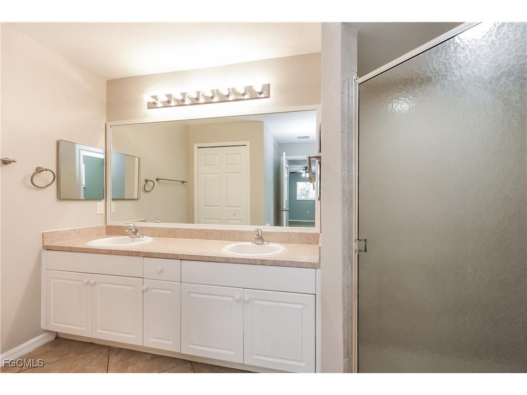 1056 Summa Boulevard Lehigh Acres FL 33974 2025013566 image9