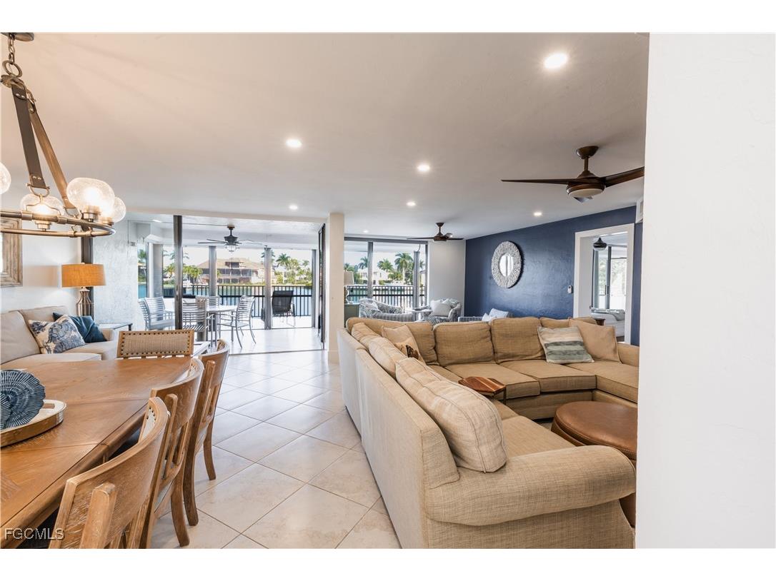 10562 Gulf Shore Drive #101/102 Naples FL 34108 2025005157 image14