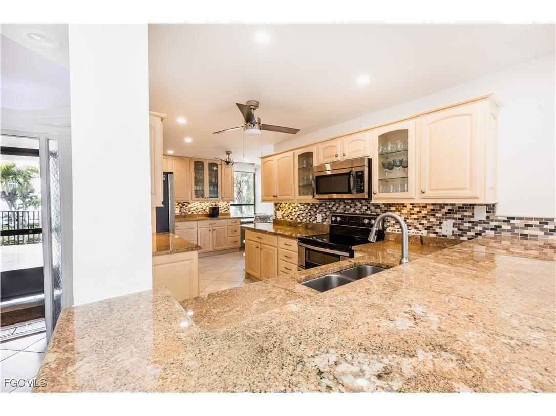 10562 Gulf Shore Drive #101/102 Naples FL 34108 2025005157 image15