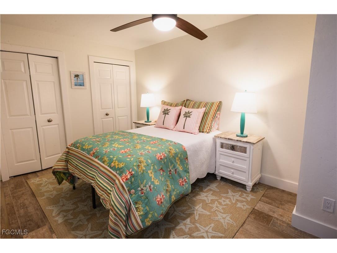 10562 Gulf Shore Drive #101/102 Naples FL 34108 2025005157 image16