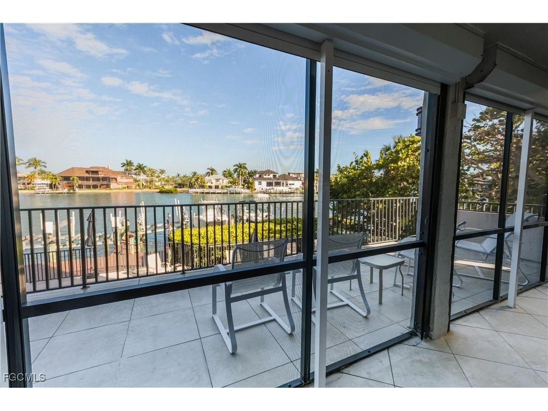 10562 Gulf Shore Drive #101/102 Naples FL 34108 2025005157 image27