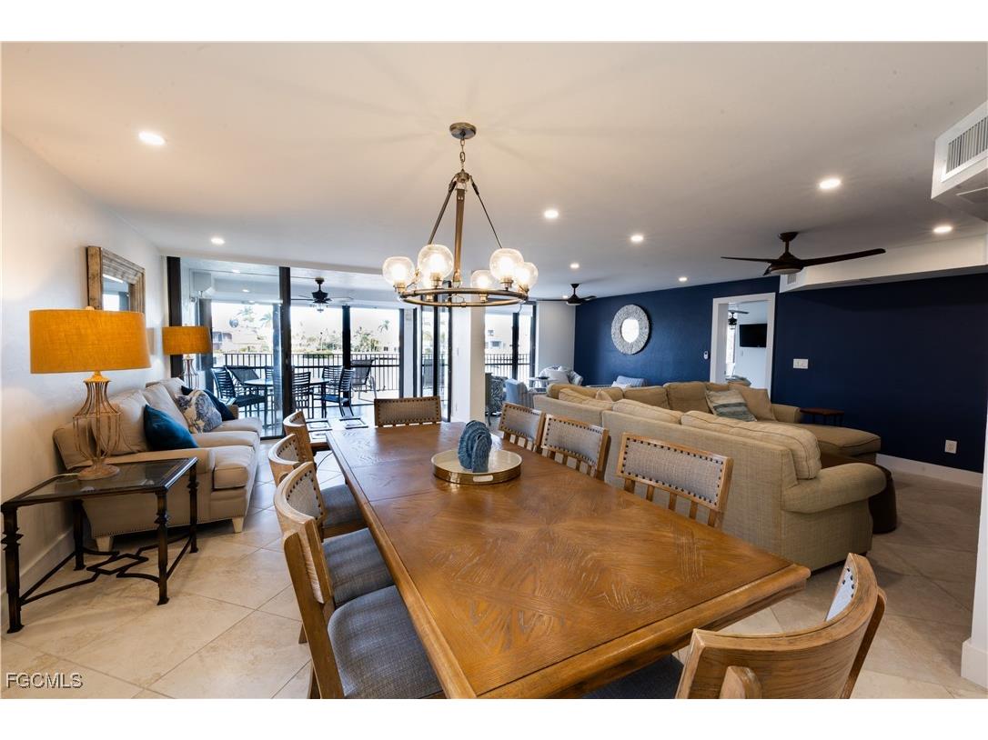 10562 Gulf Shore Drive #101/102 Naples FL 34108 2025005157 image3