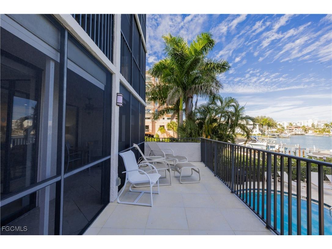 10562 Gulf Shore Drive #101/102 Naples FL 34108 2025005157 image35