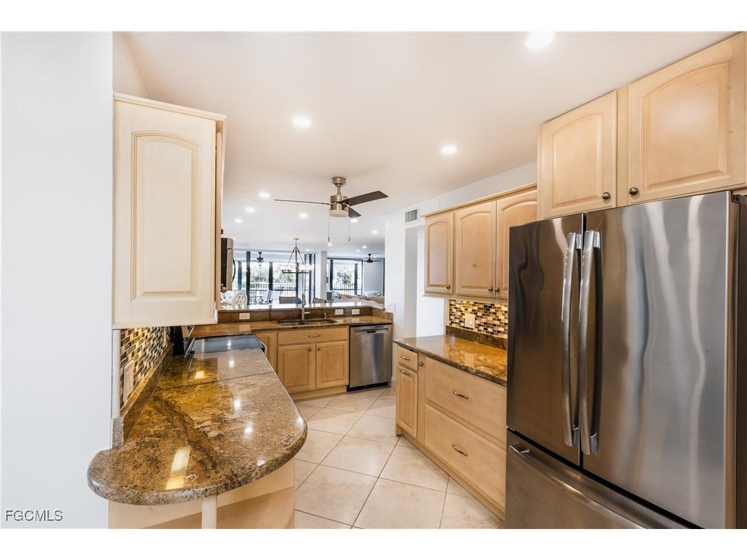 10562 Gulf Shore Drive #101/102 Naples FL 34108 2025005157 image9