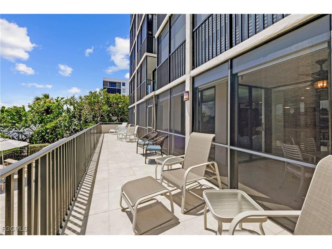 10562 Gulf Shore Drive #101/102 Naples FL 34108 2025015927 image22