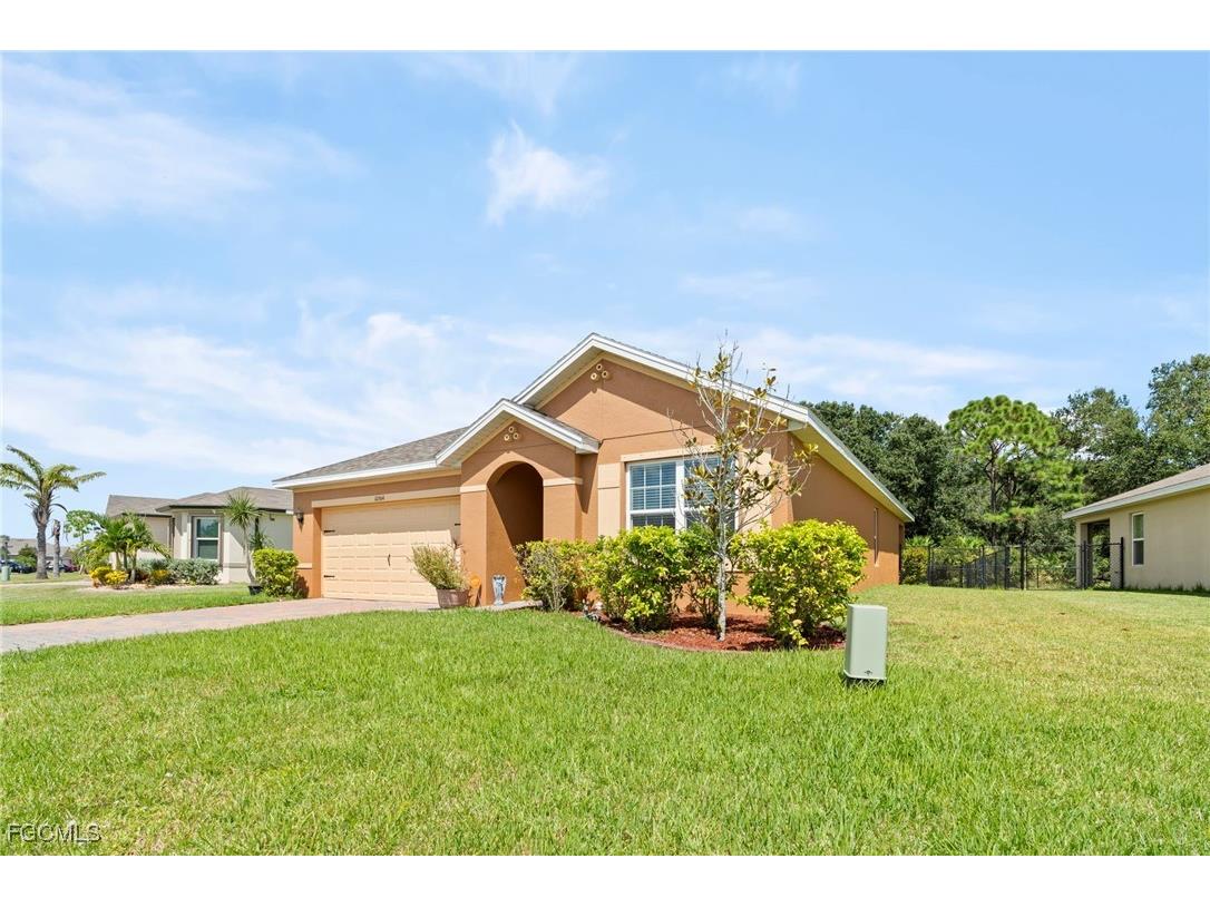 10564 Canal Brook Lane Lehigh Acres FL 33936 2025013057 image2