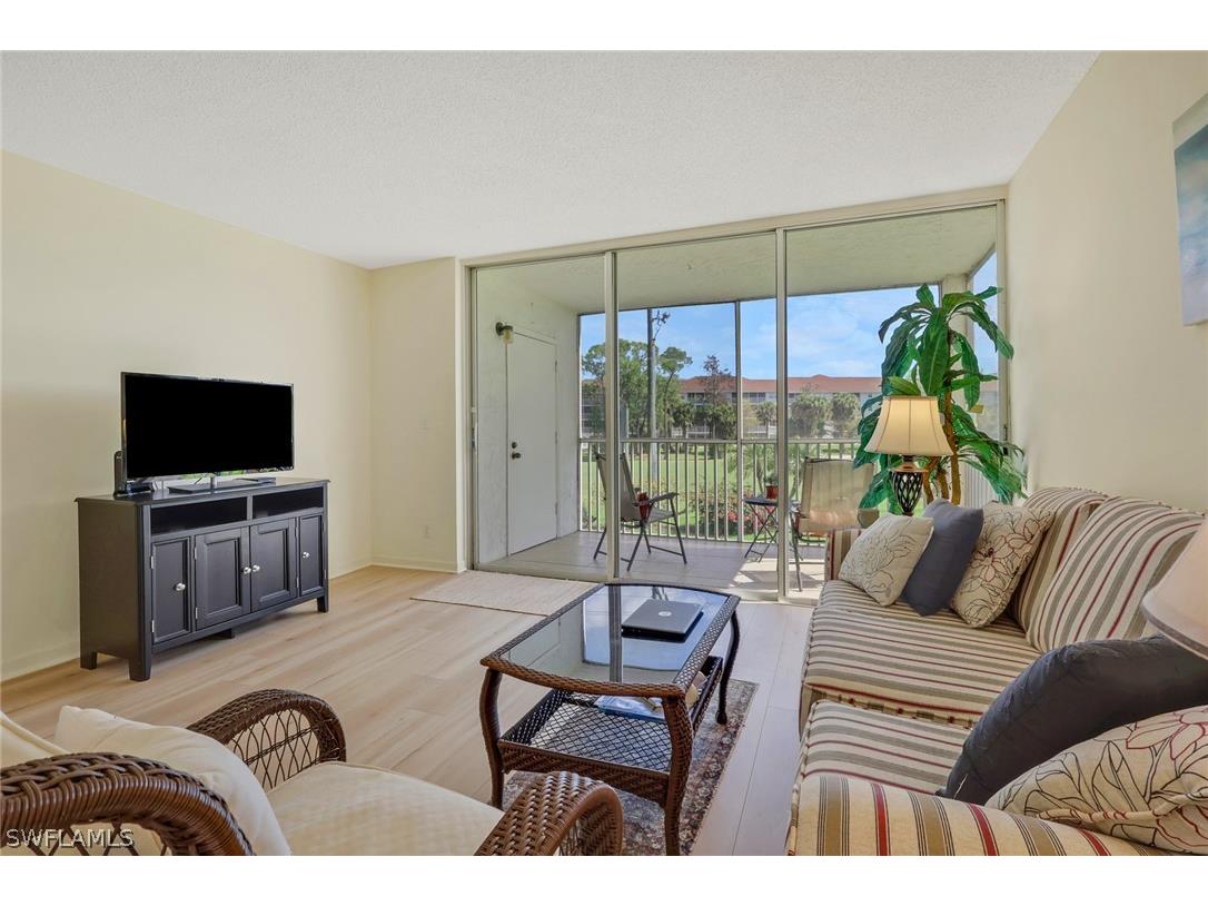 1057 Forest Lakes Drive #1208 Naples FL 34105 226010352 image13