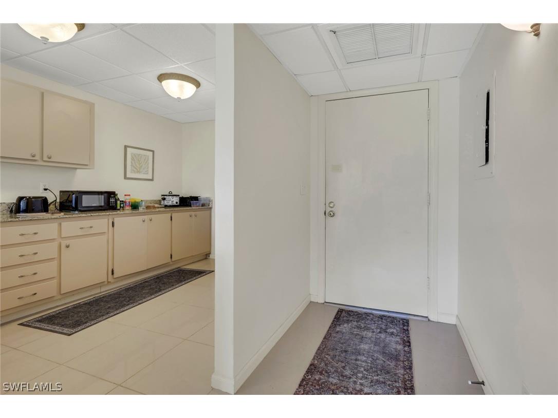 1057 Forest Lakes Drive #1208 Naples FL 34105 226010352 image5