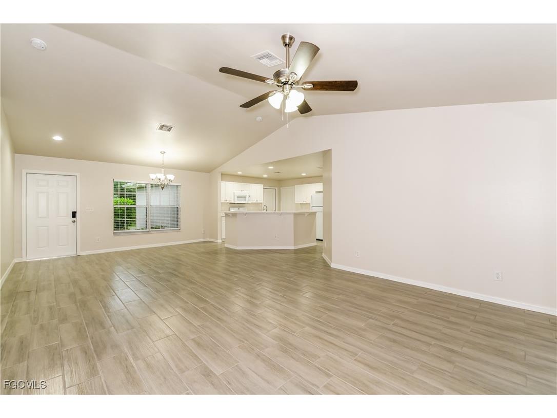 1057 Lilac Street E Lehigh Acres FL 33974 2025019978 image3