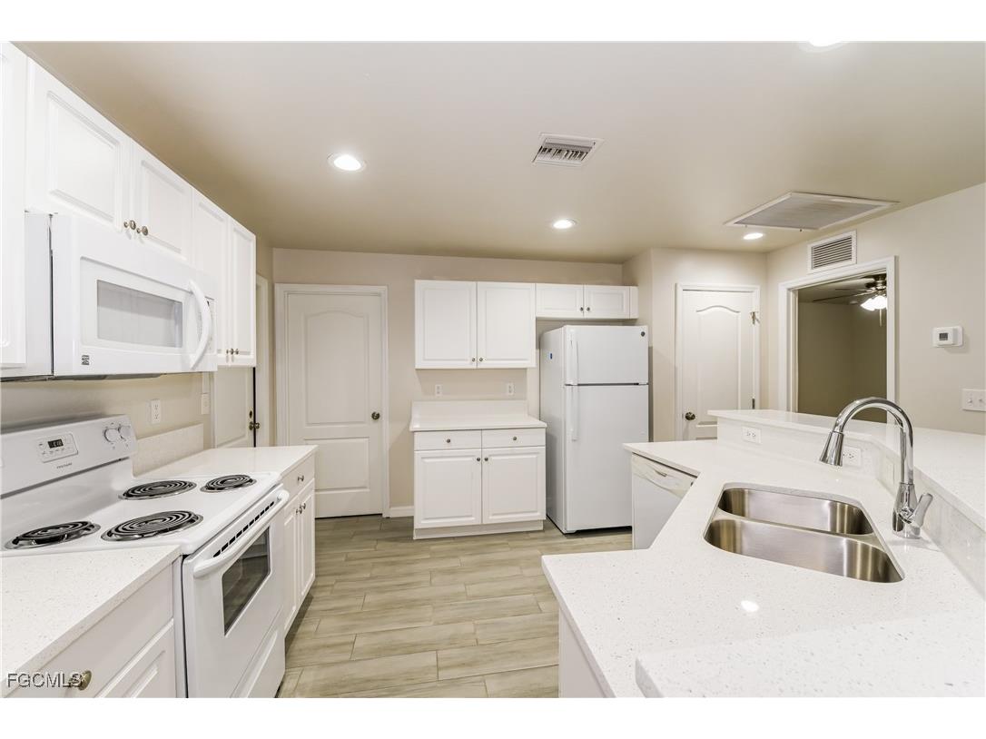 1057 Lilac Street E Lehigh Acres FL 33974 2025019978 image7