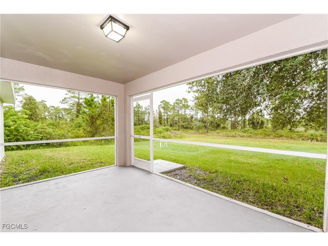 1057 Lilac Street E Lehigh Acres FL 33974 2025019978 image9