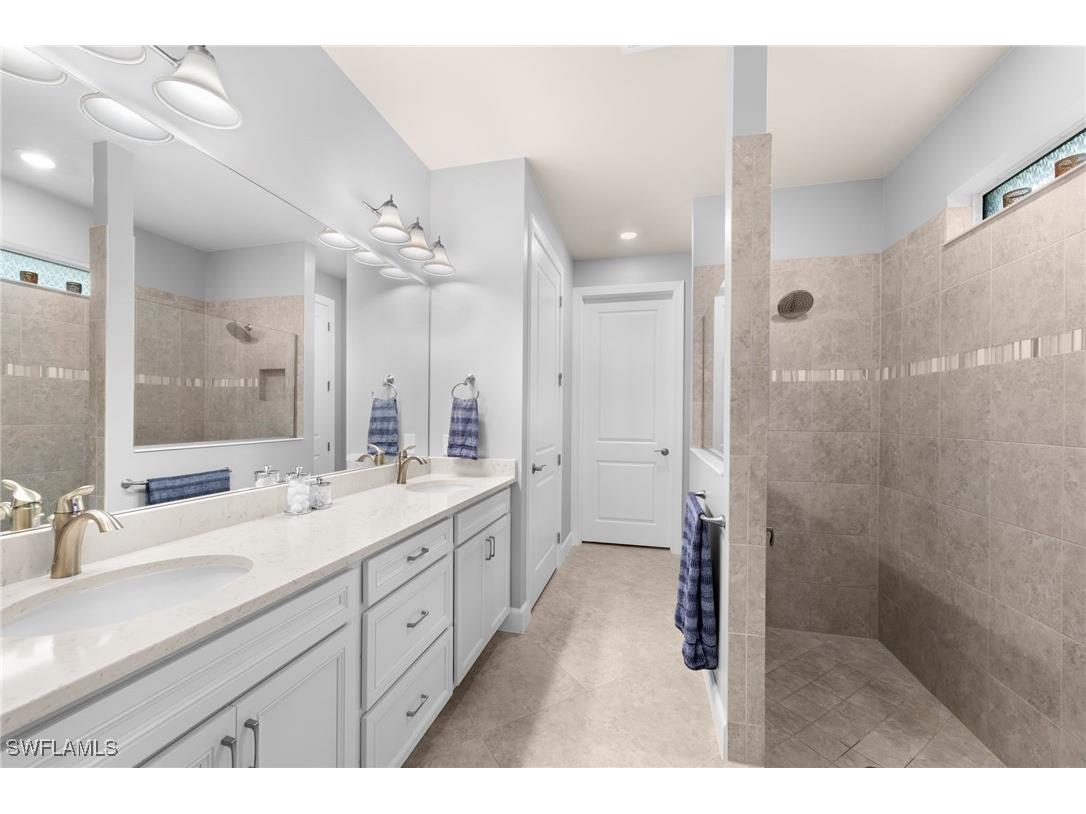 10572 Otter Key Lane Estero FL 33928 225080926 image22
