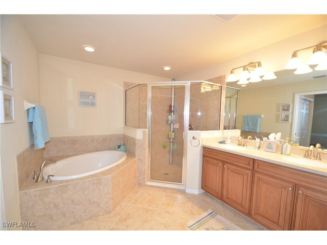 10572 Smokehouse Bay Drive #101 Naples FL 34120 225061726 image13