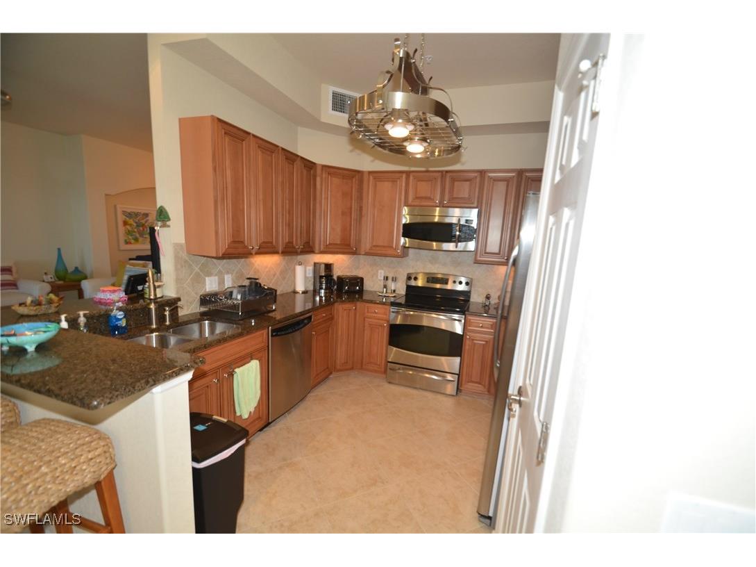 10572 Smokehouse Bay Drive #101 Naples FL 34120 225061726 image8