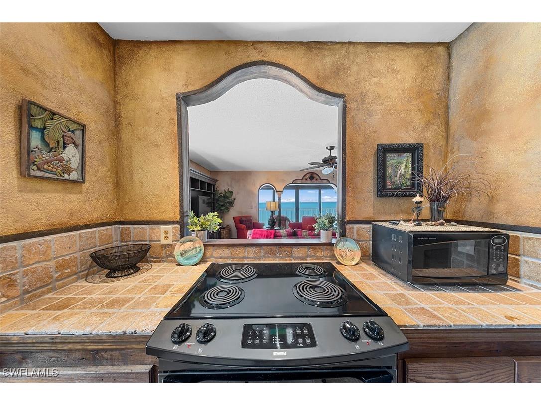 10573 Gulf Shore Drive #306 Naples FL 34108 225077439 image16